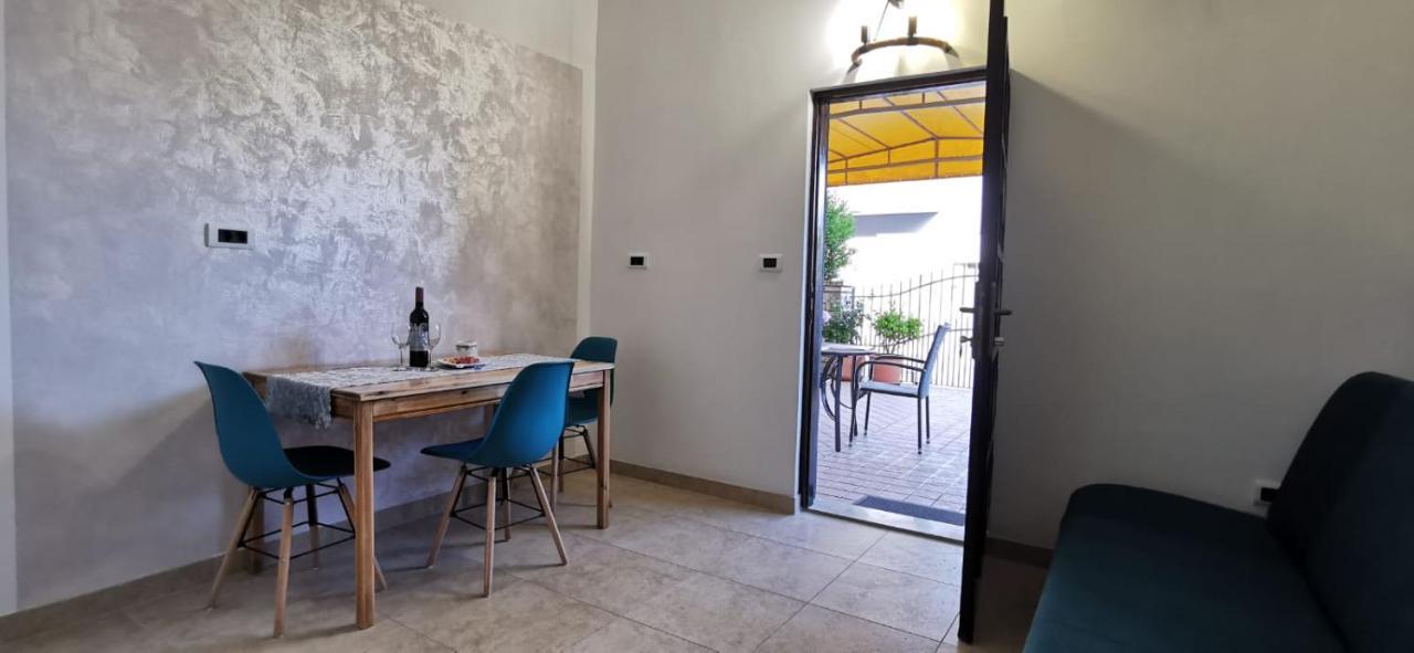 פולה Apartments K&D מראה חיצוני תמונה