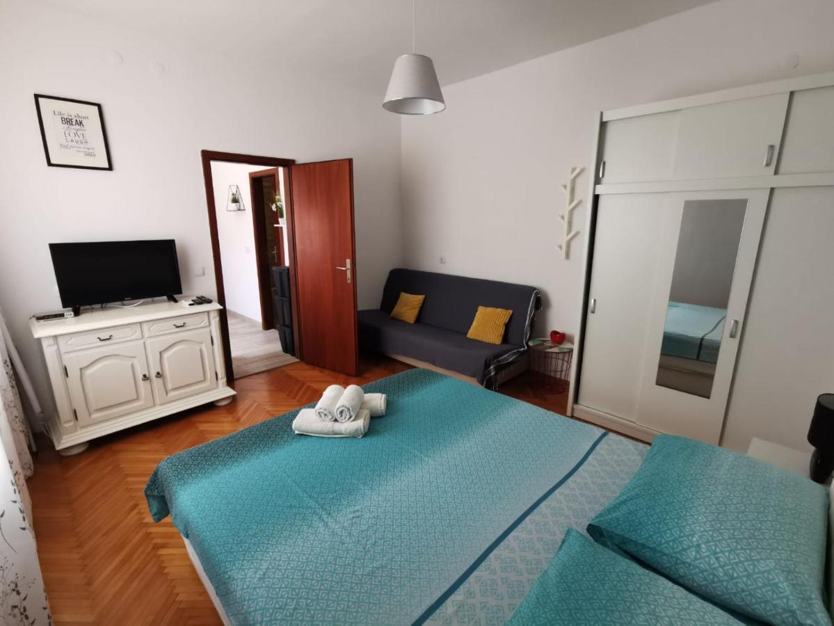 פולה Apartments K&D מראה חיצוני תמונה