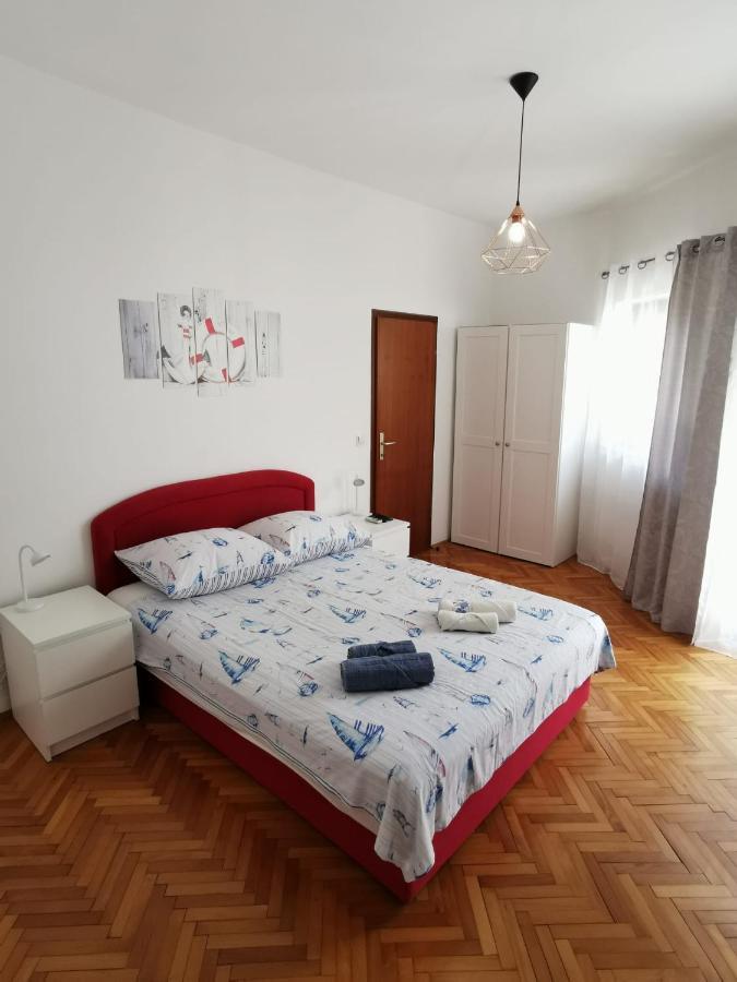 פולה Apartments K&D מראה חיצוני תמונה