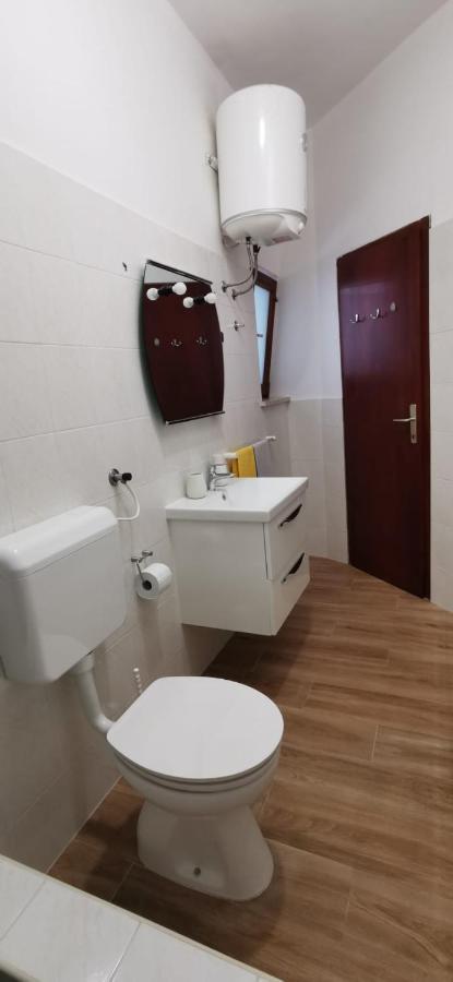 פולה Apartments K&D מראה חיצוני תמונה